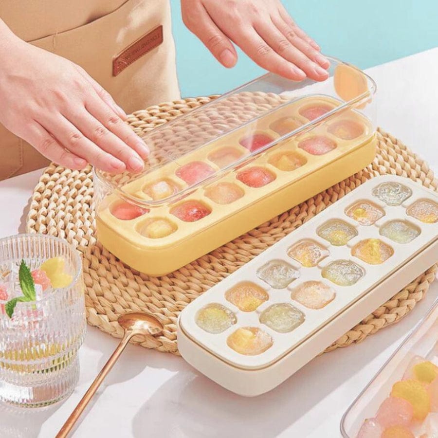 Magic Ice Cube Maker SIMPLY ICE MAKING