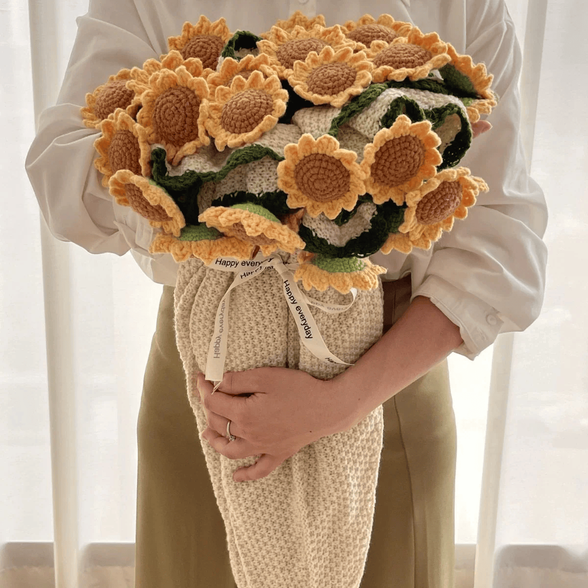 Bloomie Bouquet Blanket